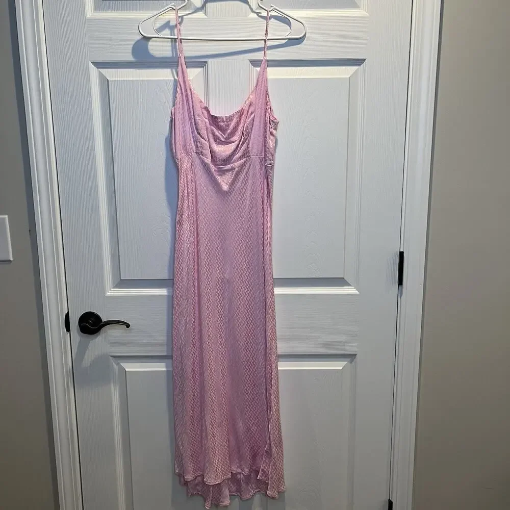 NWT ASTR The Label Women's Joan Strappy Midi Dress Size Medium Spring Pink - Picture 3 of 9